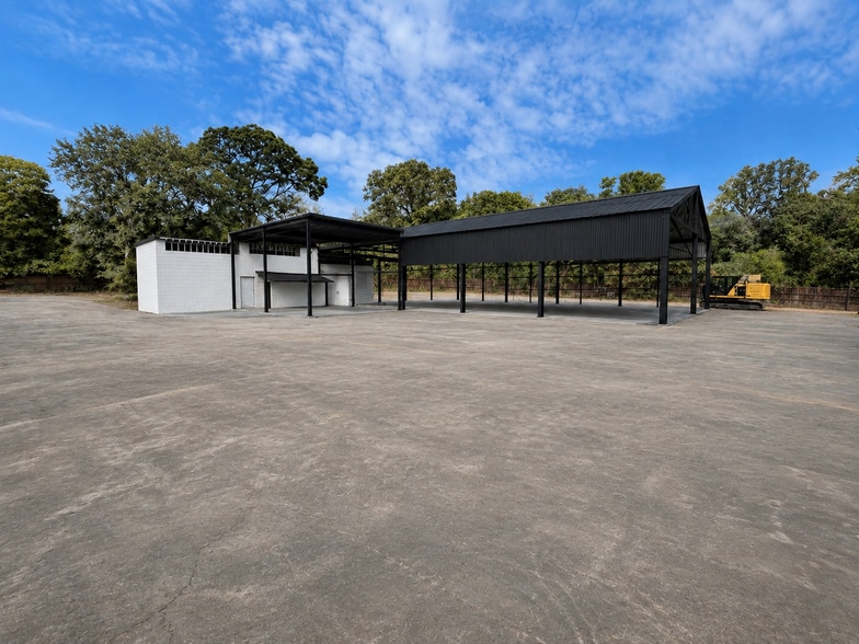 Primary Photo Of 408 Sawtell Ave, Atlanta Contractor Storage Yard For Lease