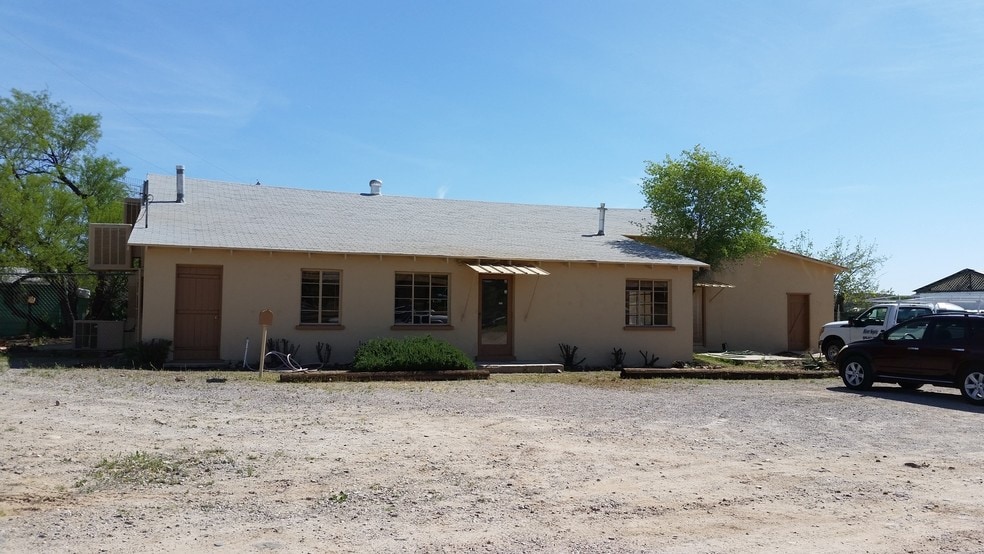 More Photos Of 1385 N Tegner St, Wickenburg Land For Lease