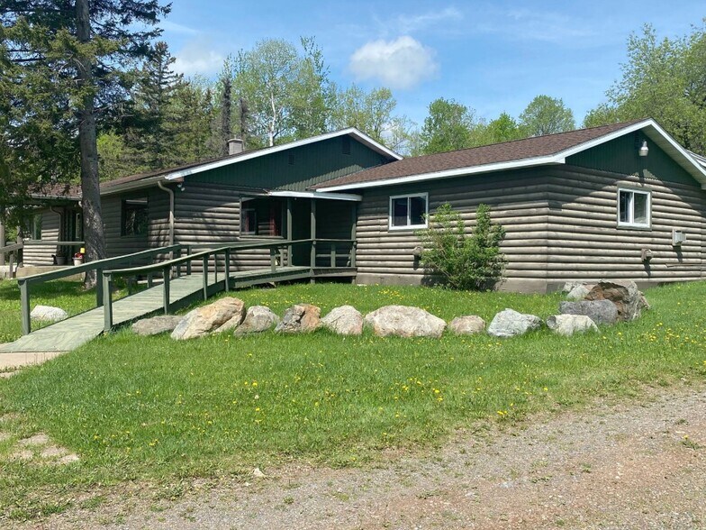 More Photos Of 1640 W US-2, Crystal Falls Restaurant For Lease