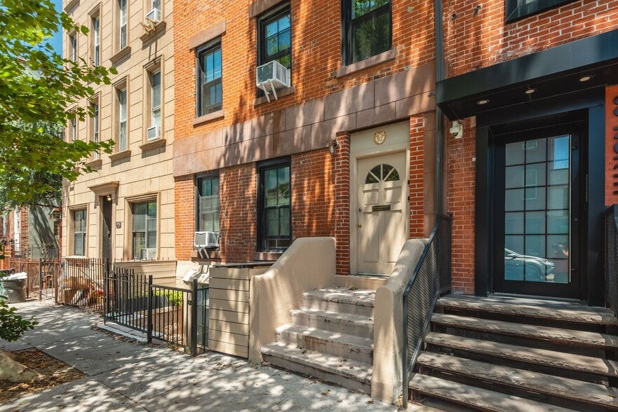 More Photos Of 97 N 7th St, Brooklyn Apartments For Sale