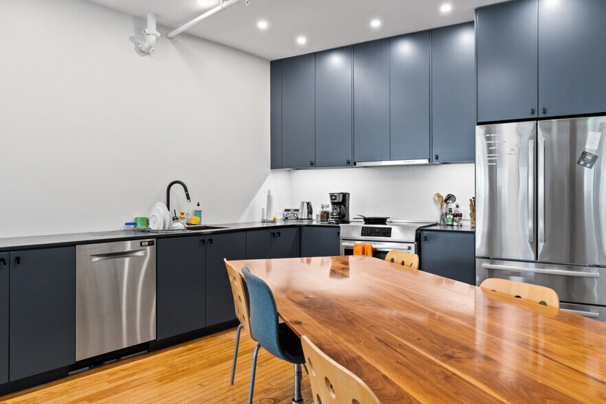 More Photos Of 110 Exchange St, Portland Office For Lease