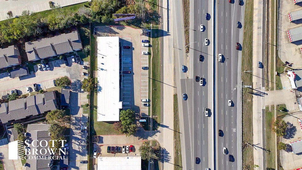 More Photos Of 260-264 Interstate 35, Denton Storefront Retail Office For Lease