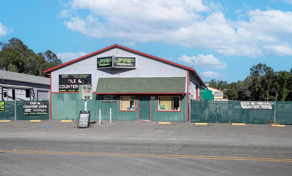 More Photos Of 5850 Mother Lode Dr, Placerville Industrial For Sale