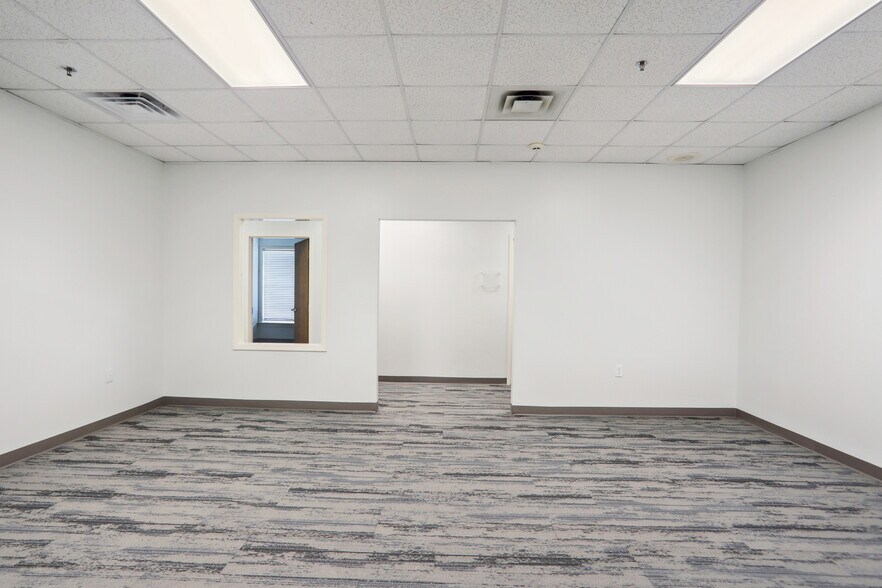 More Photos Of 11380 Southbridge Pky, Alpharetta Office For Lease