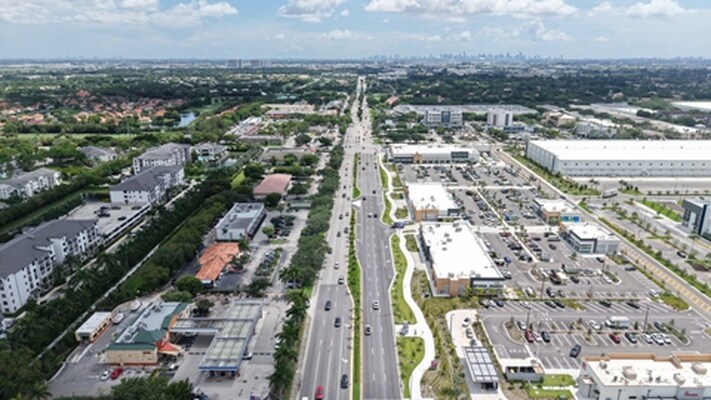 More Photos Of 10775-10781 NW 41st St, Doral General Retail For Lease