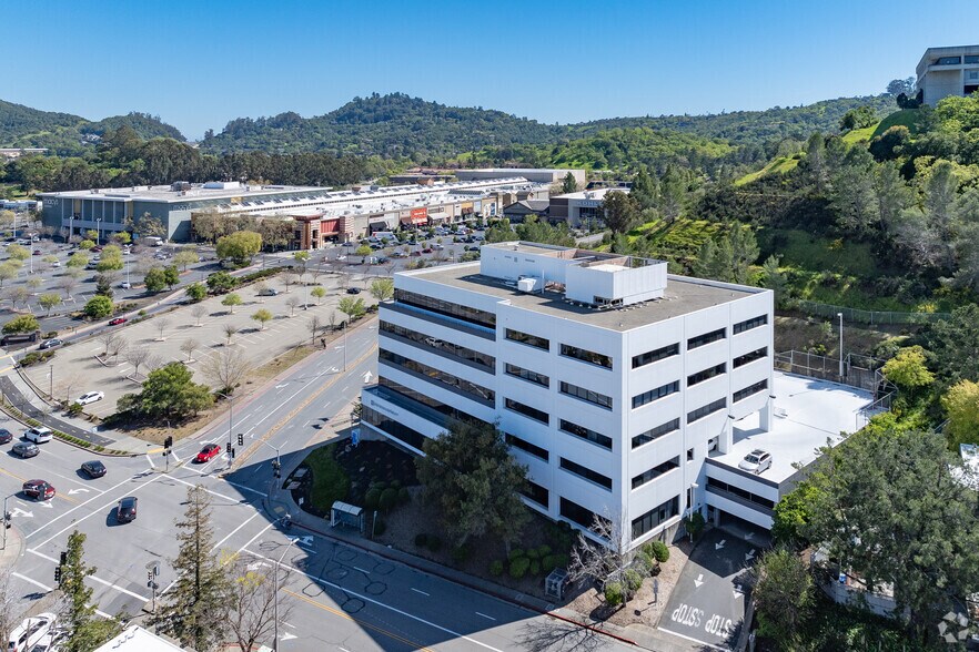 More Photos Of 899 Northgate Dr, San Rafael Medical For Lease