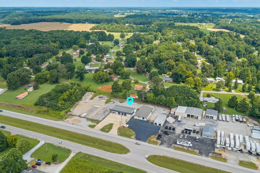 More Photos Of 10063 US-72, Rogersville Warehouse For Sale