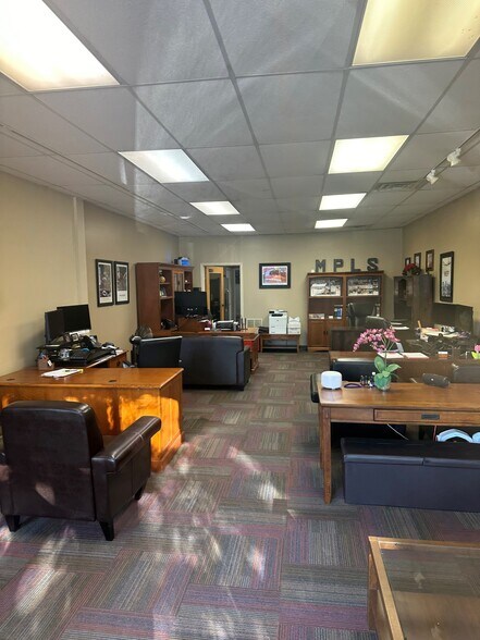 More Photos Of 5447-5459 Nicollet Ave, Minneapolis Storefront For Lease