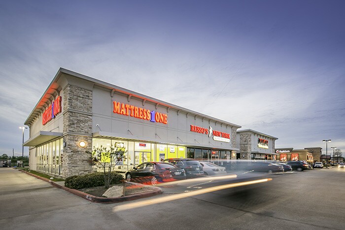 More Photos Of 19841-19865 US 290 Hwy, Houston Unknown For Lease