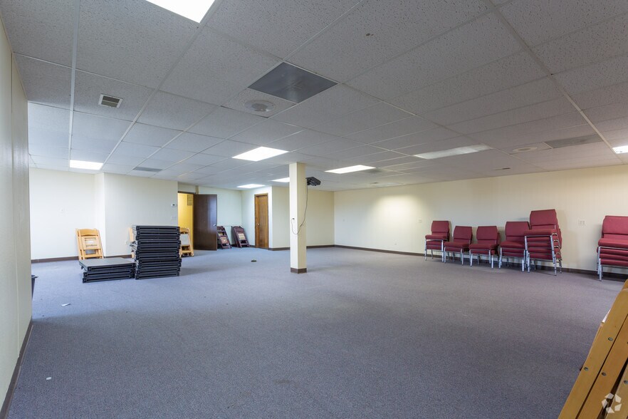 More Photos Of 33551 County Road 37, Kiowa Office For Lease