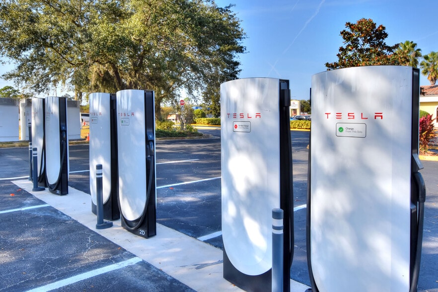 More Photos Of , Bartow General Retail For Sale