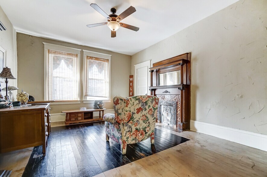 More Photos Of 42-44 W High St, Springfield Apartments For Sale