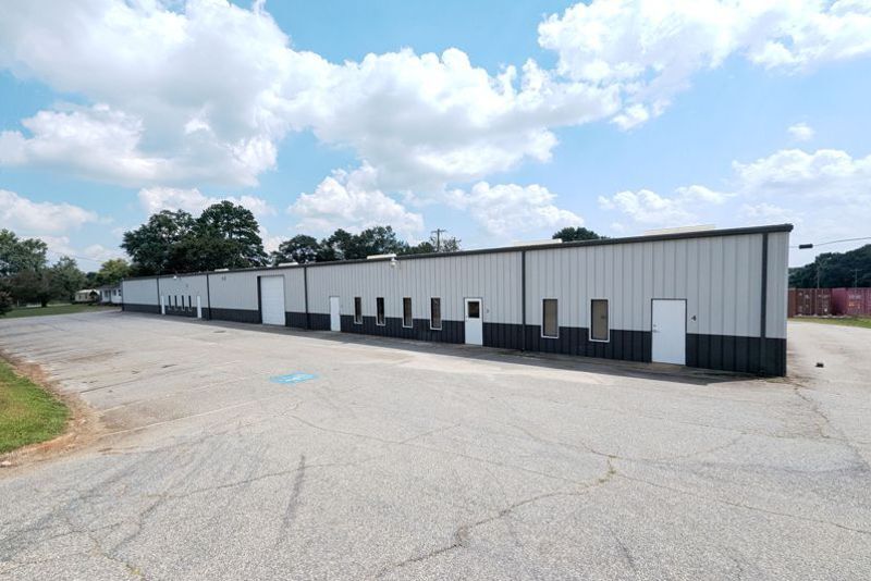 Primary Photo Of 1810 E Poinsett St, Greer Light Distribution For Lease