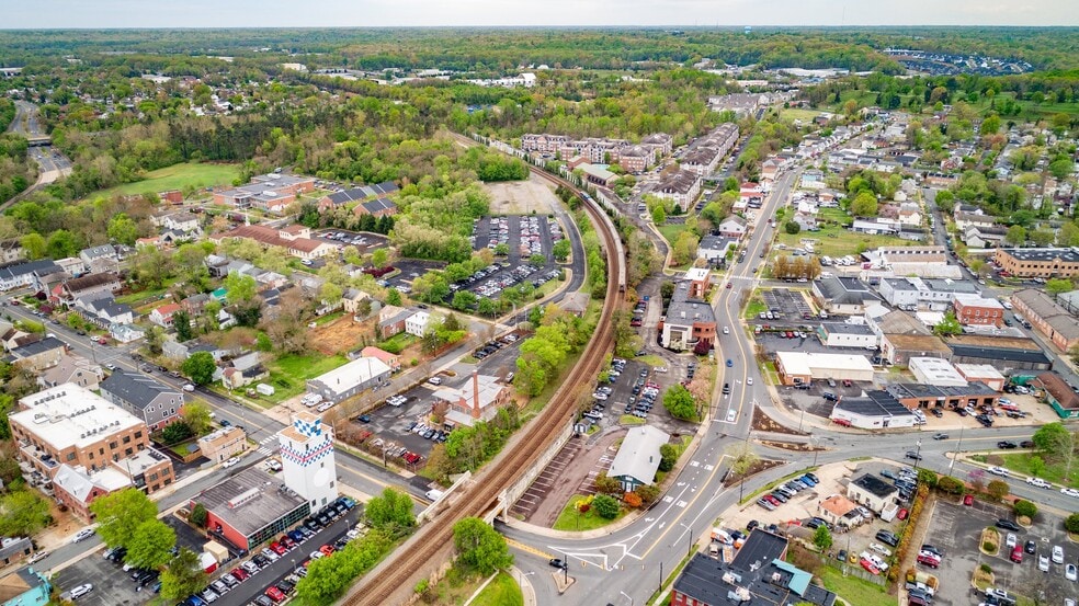 More Photos Of 406 Lafayette Blvd, Fredericksburg Restaurant For Sale