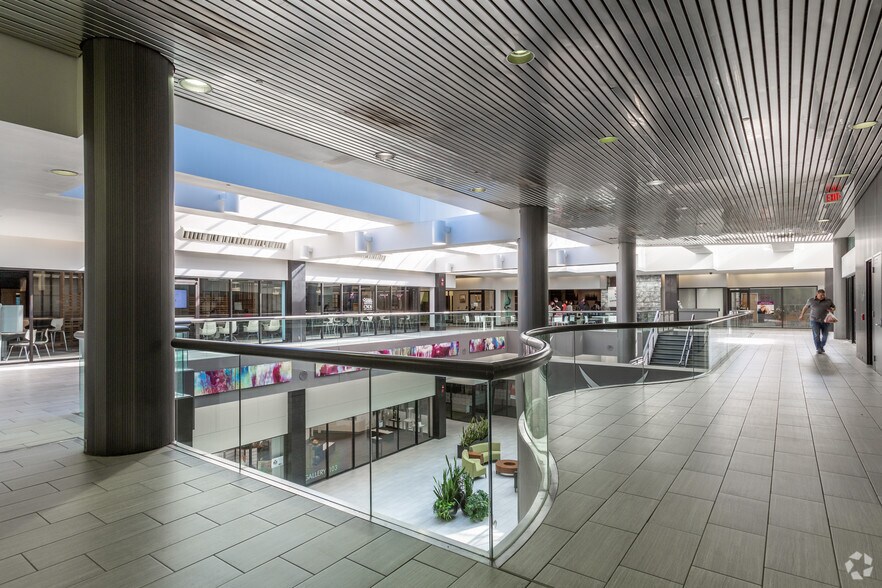 More Photos Of 600 4th St, Sioux City Office For Lease