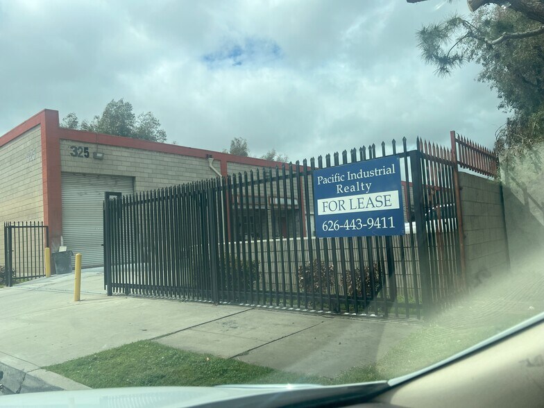 More Photos Of 1325 Vineland Ave, Baldwin Park Warehouse For Lease