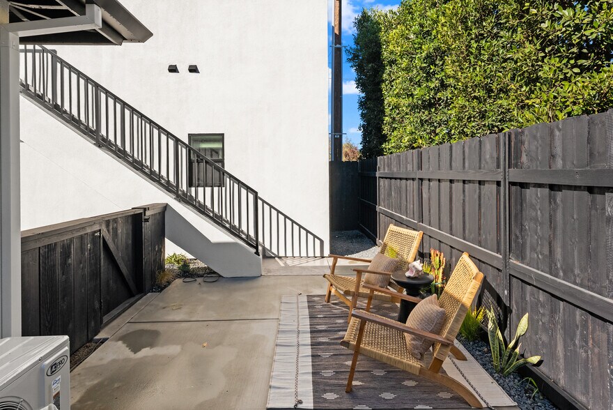 More Photos Of 4286 Samoset Ave, San Diego Multifamily For Sale