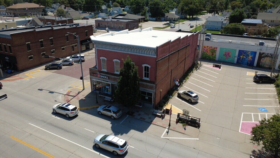 More Photos Of 1705 Washington St, Blair Storefront Retail Office For Sale