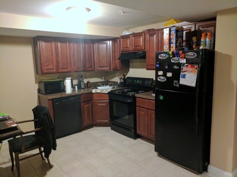 More Photos Of 2227 Saint Paul St, Baltimore Apartments For Sale