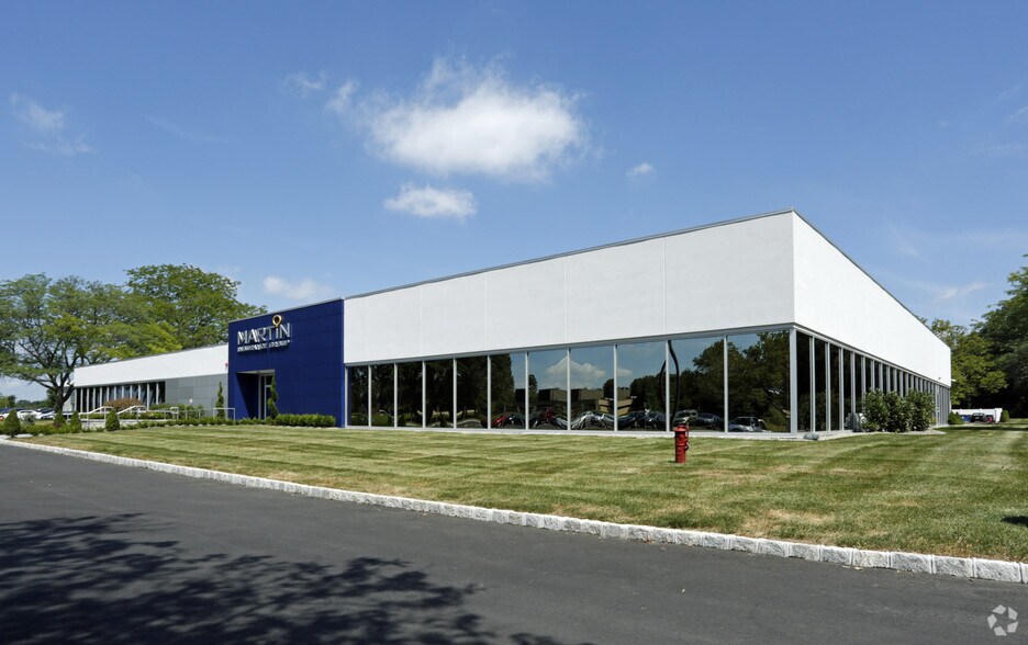 Primary Photo Of 259 Prospect Plains Rd, Cranbury Office For Lease