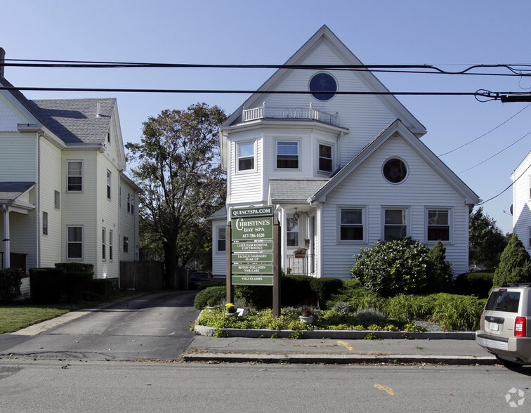 More Photos Of 65 Willard St, Quincy Freestanding For Sale