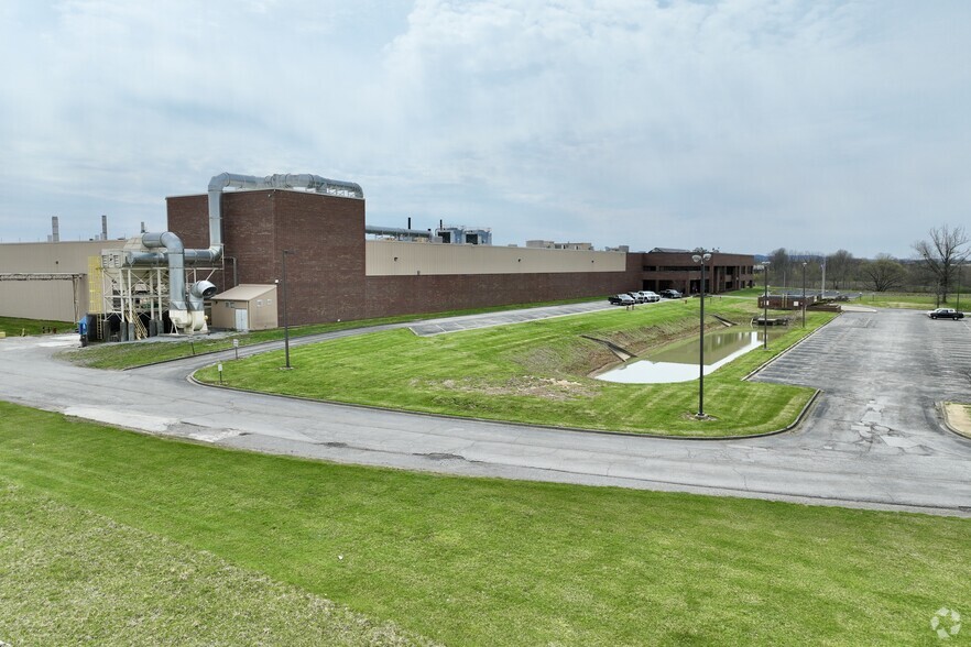 More Photos Of 3201 Lebanon Rd, Danville Distribution For Lease