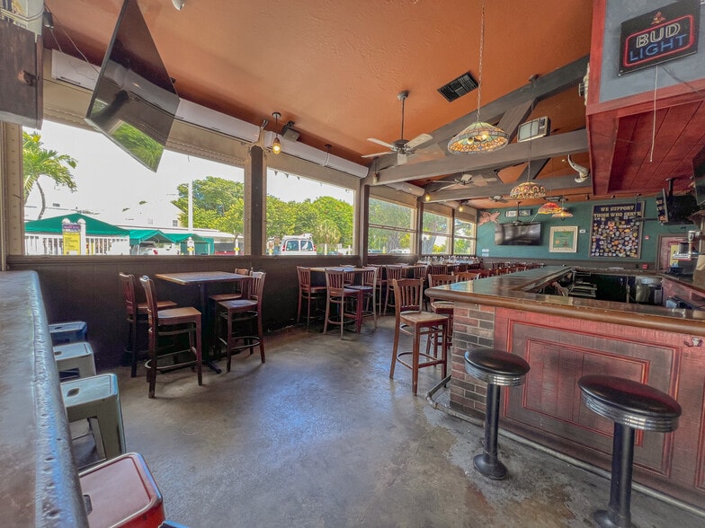More Photos Of 404 Southard St, Key West Restaurant For Sale