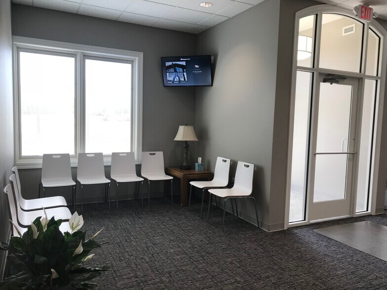 More Photos Of 2006 East Harbor Rd, Port Clinton Medical For Sale