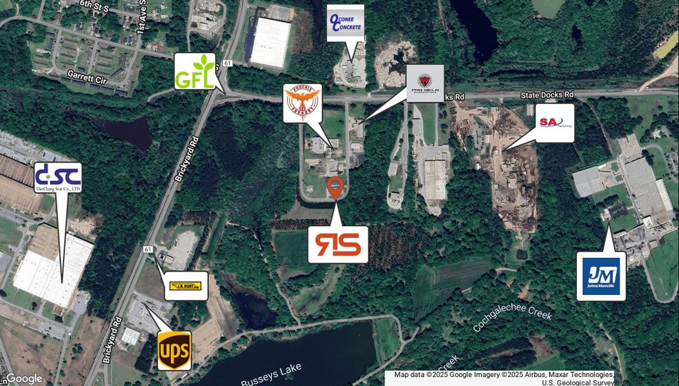 More Photos Of 800 Industrial Cir, Phenix City Distribution For Lease