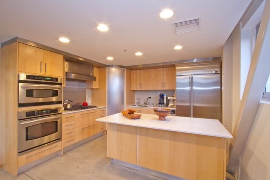 More Photos Of 2100 Abbot Kinney Blvd, Venice Office For Lease