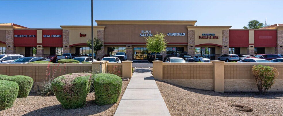 More Photos Of 2403 N Pebble Creek Pkwy, Goodyear General Retail For Lease