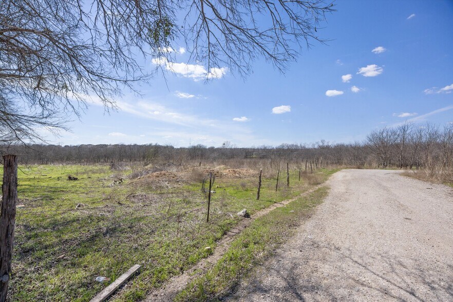 More Photos Of 940 Windy Hill Rd, Kyle Land For Sale