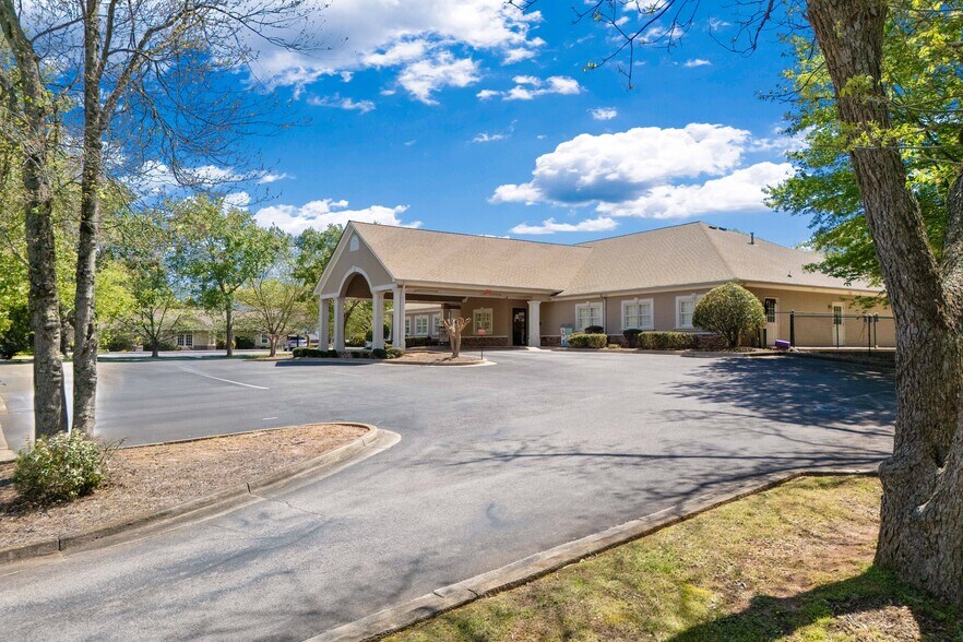 More Photos Of 516 W Bankhead Hwy, Villa Rica Daycare Center For Sale