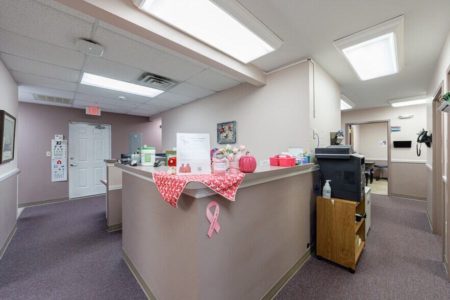 More Photos Of 111 Lee Byrd Rd, Loganville Medical For Sale