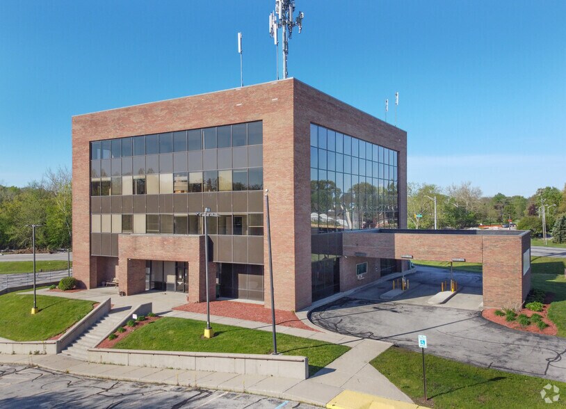 Primary Photo Of 5435 Emerson Way, Indianapolis Office For Sale