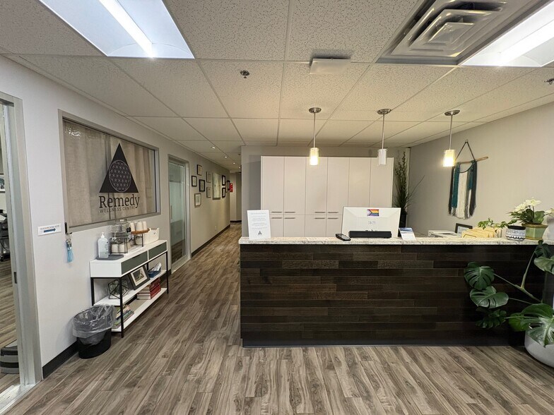 More Photos Of 852 Fort St, Victoria Medical For Lease