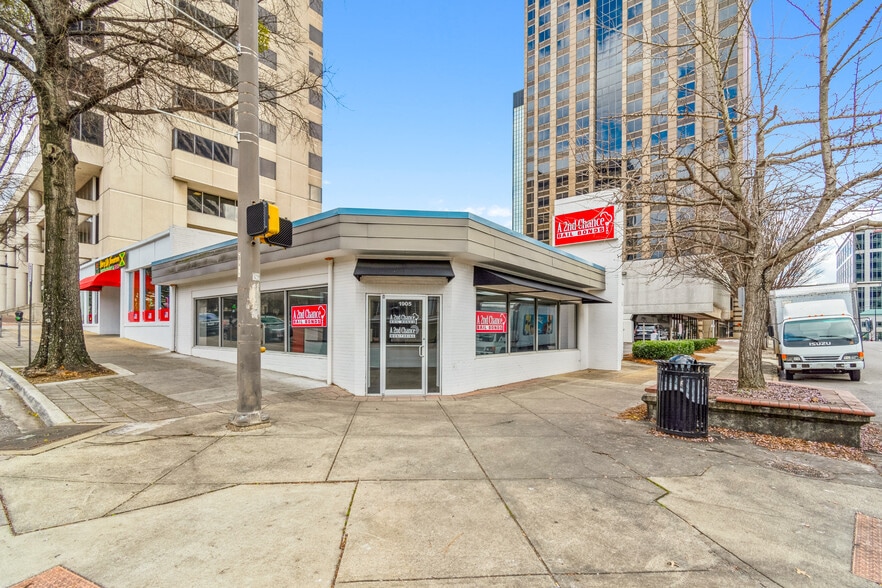 More Photos Of 1905 Park Pl, Birmingham Freestanding For Sale