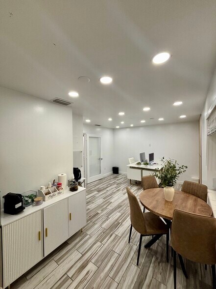 More Photos Of 12392A SW 82nd Ave, Miami Office For Lease