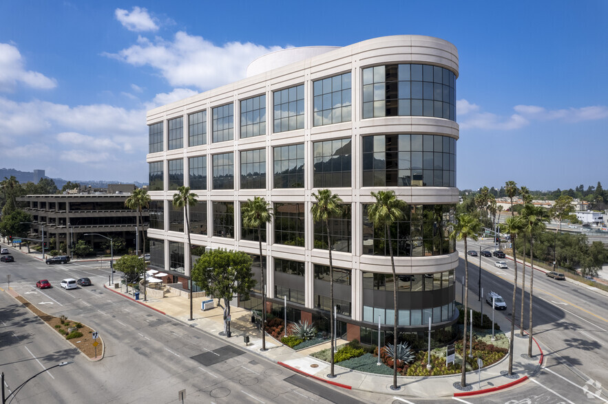 Primary Photo Of 3601 W Olive Ave, Burbank Office For Lease