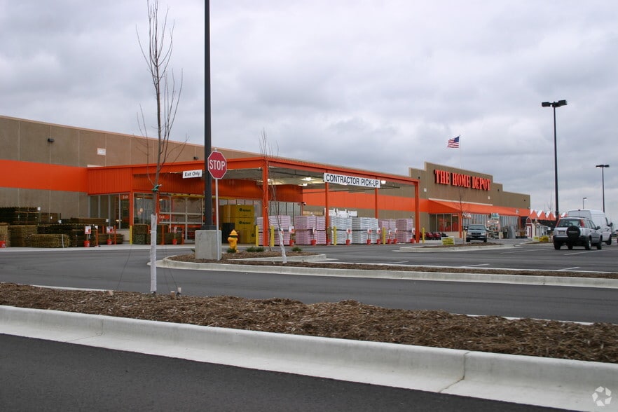 More Photos Of 311 Sagamore Pky N, Lafayette Storefront For Lease