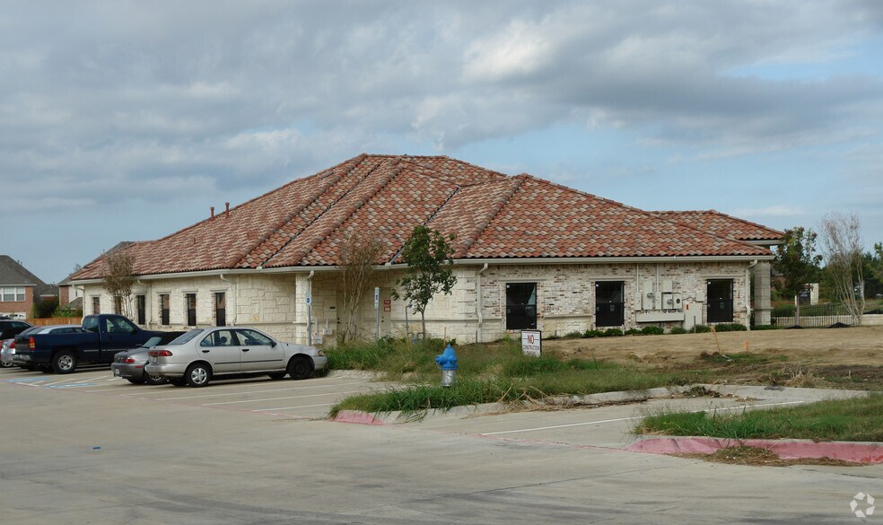 More Photos Of 1115 Kinwest Pky, Irving Medical For Lease