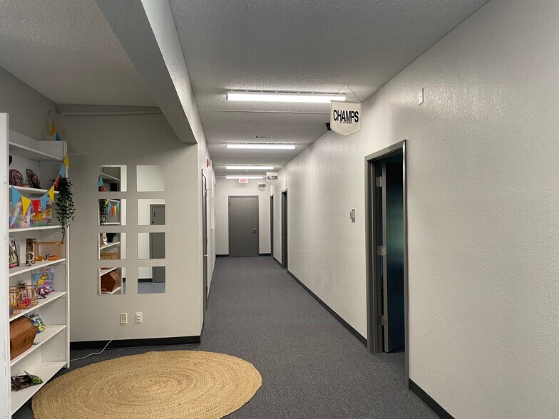 More Photos Of 6600 New York Ave, Arlington General Retail For Lease