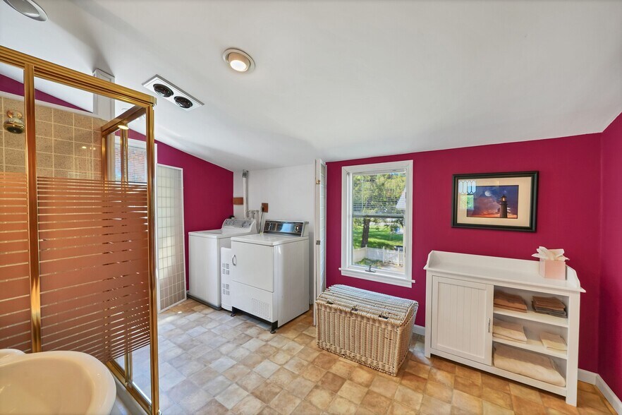 More Photos Of 45 Main St, Califon Office Residential For Sale