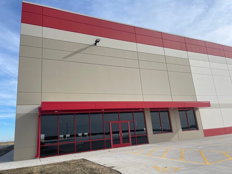 More Photos Of 510 Sterling Drive,, Walcott Light Manufacturing For Lease