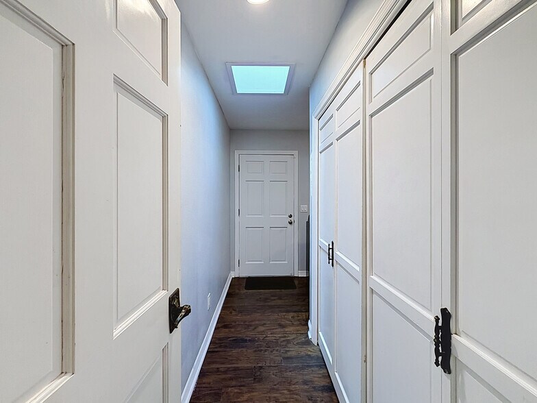 More Photos Of 26311 Willow St, Brooksville Specialty For Sale