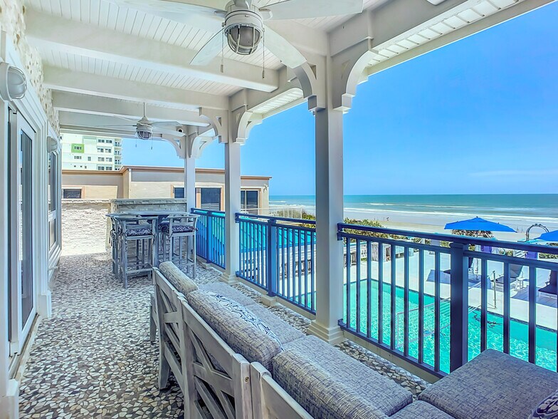 More Photos Of 2903 Hill St, New Smyrna Beach Hotel For Sale