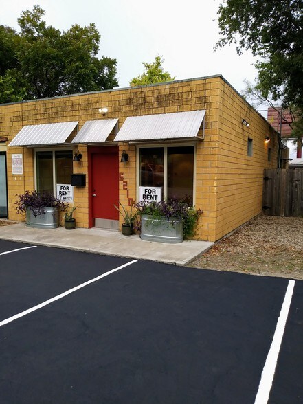 More Photos Of 5210 Avenue F, Austin Loft Creative Space For Lease