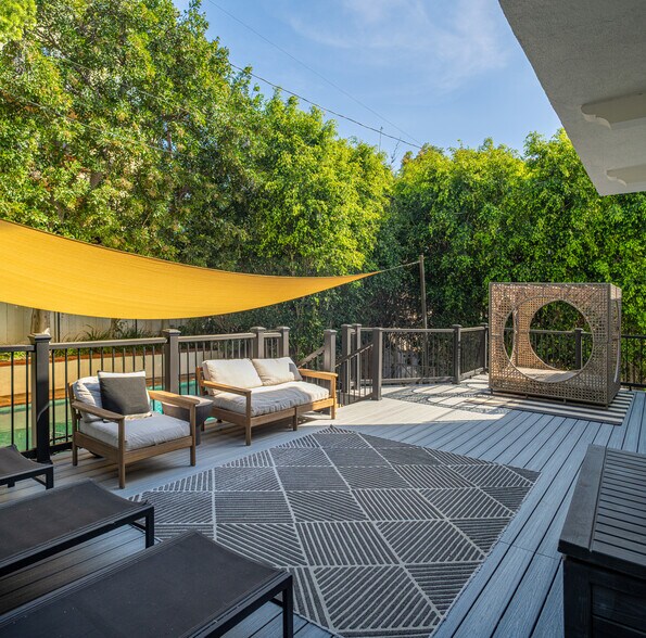 More Photos Of 1718-1726 N Vista St, Los Angeles Apartments For Sale