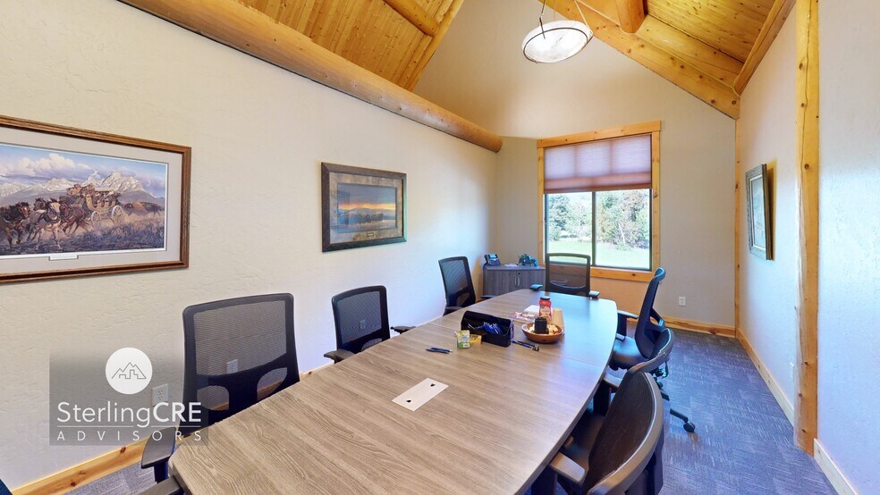 More Photos Of 1920 N 1st St, Hamilton Office For Sale