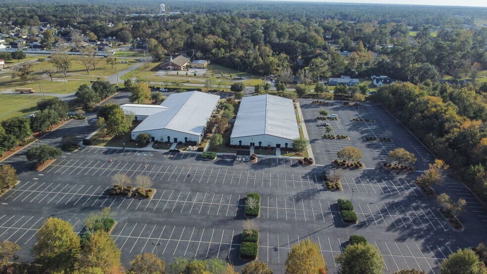 More Photos Of 4201 N Forrest St, Valdosta Schools For Lease